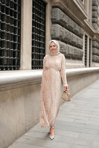 Dökümlü Viskon Elbise Krem