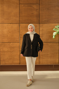 Düğme Detay Kırçıllı Ceket Siyah