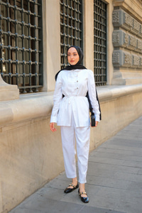 Düğme Detay Takım Beyaz