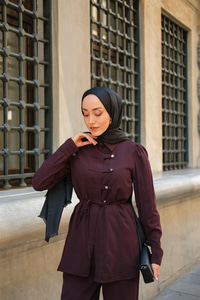 Düğme Detay Takım Mürdüm