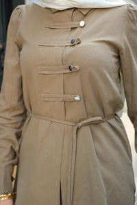 Düğme Detay Takım Vizon