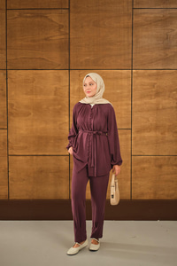 Düğme Detaylı Bel Bağlamalı Takım Mürdüm