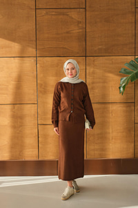 Düğme Detaylı Etekli İkili Takım Kahverengi