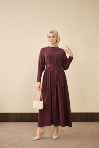 Düğmeli Etek Büzgülü Bel Bağlamalı Elbise Mürdüm