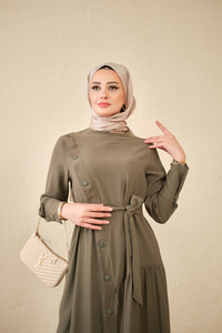 Düğmeli Etek Büzgülü Bel Bağlamalı Elbise Haki Yeşil