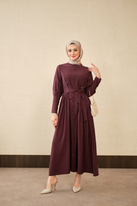 Düğmeli Etek Büzgülü Bel Bağlamalı Elbise Mürdüm