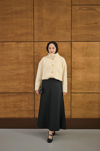 Düğmeli Kısa Keçe Kaban Ekru