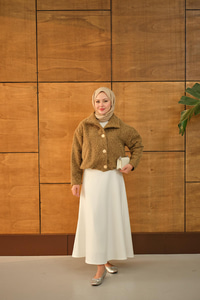 Düğmeli Kısa Keçe Kaban Vizon