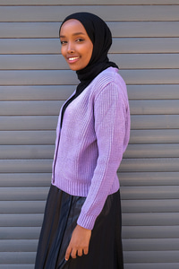 Uygun Fiyatlı DUGMELI TRIKO HIRKA LILA | Loccomoda.com 