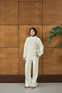 Düğmeli Triko Takım Ekru