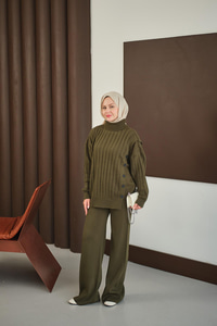 Düğmeli Triko Takım Haki Yeşil