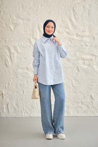 Düz Ve Yan Çizgi Detay Gömlek Açık Mavi