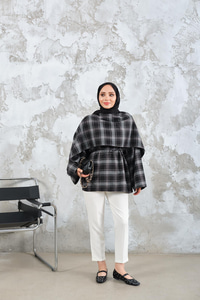 Ekose Desen Bel Bağlamalı Düğme Detay Panço Siyah