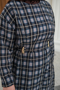 Ekose Desen Bronş Detay Arkadan Bağlamalı Elbise Lacivert