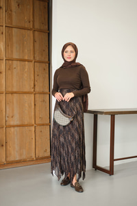 Ekose Desen Dikiş İzli Yandan Bağcık Detaylı Şifon Etek Kahverengi