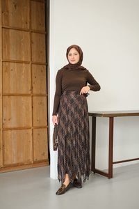 Ekose Desen Dikiş İzli Yandan Bağcık Detaylı Şifon Etek Siyah