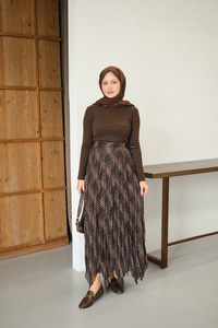 Ekose Desen Dikiş İzli Yandan Bağcık Detaylı Şifon Etek Siyah