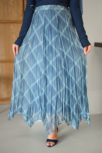 Ekose Desen Dikiş İzli Yandan Bağcık Detaylı Şifon Etek Açık Mavi