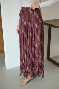 Ekose Desen Dikiş İzli Yandan Bağcık Detaylı Şifon Etek Mürdüm