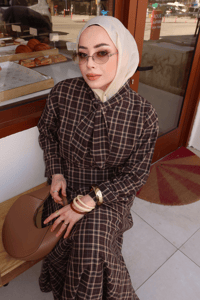 Ekose Desen Yaka Bağlamalı Etekli Takım Kahverengi