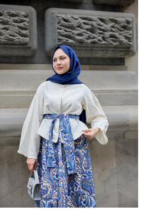 Eteği Baskılı Keten Takım Mavi