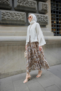 Eteği Baskılı Keten Takım Yağ Yeşil