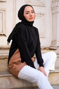 Eteği Gömlek Detaylı Sweat  Siyah