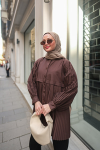 Eteği Pileli Gömlek Kahverengi