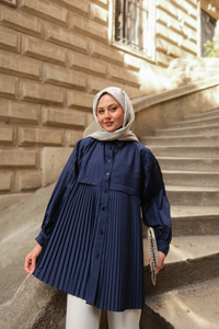 Eteği Pileli Gömlek Lacivert