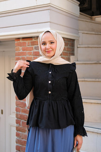 Eteği Pileli Gömlek Siyah