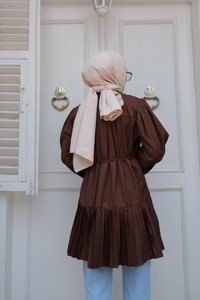 Eteği Piliseli Gömlek Kahverengi