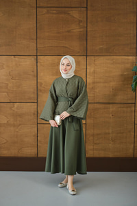 Eteği Scuba Kapitone Takım Yeşil