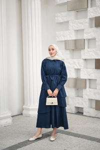 Eteği Volanlı Bel Bağlamalı Gömlek Yaka Yarım Düğmeli Elbise İndigo Mavi