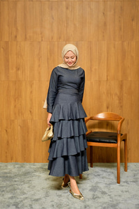 Eteği Volanlı Kot Görünümlü Elbise Lacivert