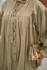 Etek Ucu Büzgülü Gömlek Küf Yeşil