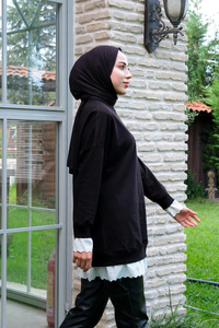 Etek Ve Kol Kısmı Dantelli Bisiklet Yaka Tunik Siyah