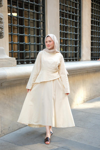 Etekli Sedef Takım Bej