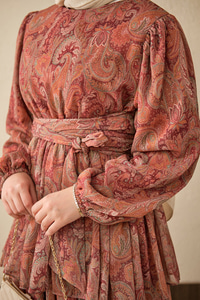 Etnik Desen Arkadan Bağlamalı Elbise Bordo