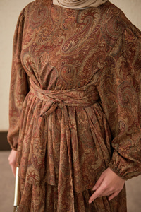 Etnik Desen Arkadan Bağlamalı Elbise Kahverengi