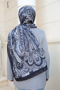 Etnik Desenli Şal Siyah