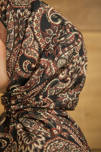 Etnik Yaprak Desen Şal Mocha