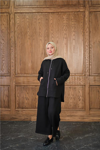 Fermuar Detay Kapüşonlu Takım Siyah