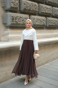 Fermuar Detaylı Şifon Etek Kahverengi