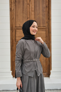 Fermuarlı Cep Detay Kemer Bağlamalı Etekli Takım Gri