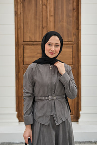 Fermuarlı Cep Detay Kemer Bağlamalı Etekli Takım Gri