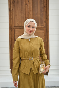 Fermuarlı Cep Detay Kemer Bağlamalı Etekli Takım Yağ Yeşil