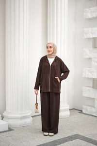 Fermuarlı Çift Cepli Kapüşonlu Pantolonlu Takım Kahverengi