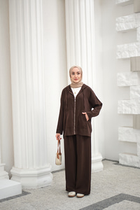 Fermuarlı Çift Cepli Kapüşonlu Pantolonlu Takım Kahverengi