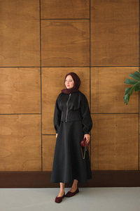 Fermuarlı Etekli Takım Siyah