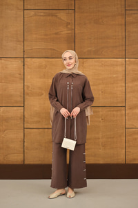 Fermuarlı Ve Boncuk Detaylı Pantolonlu Takım Kahverengi